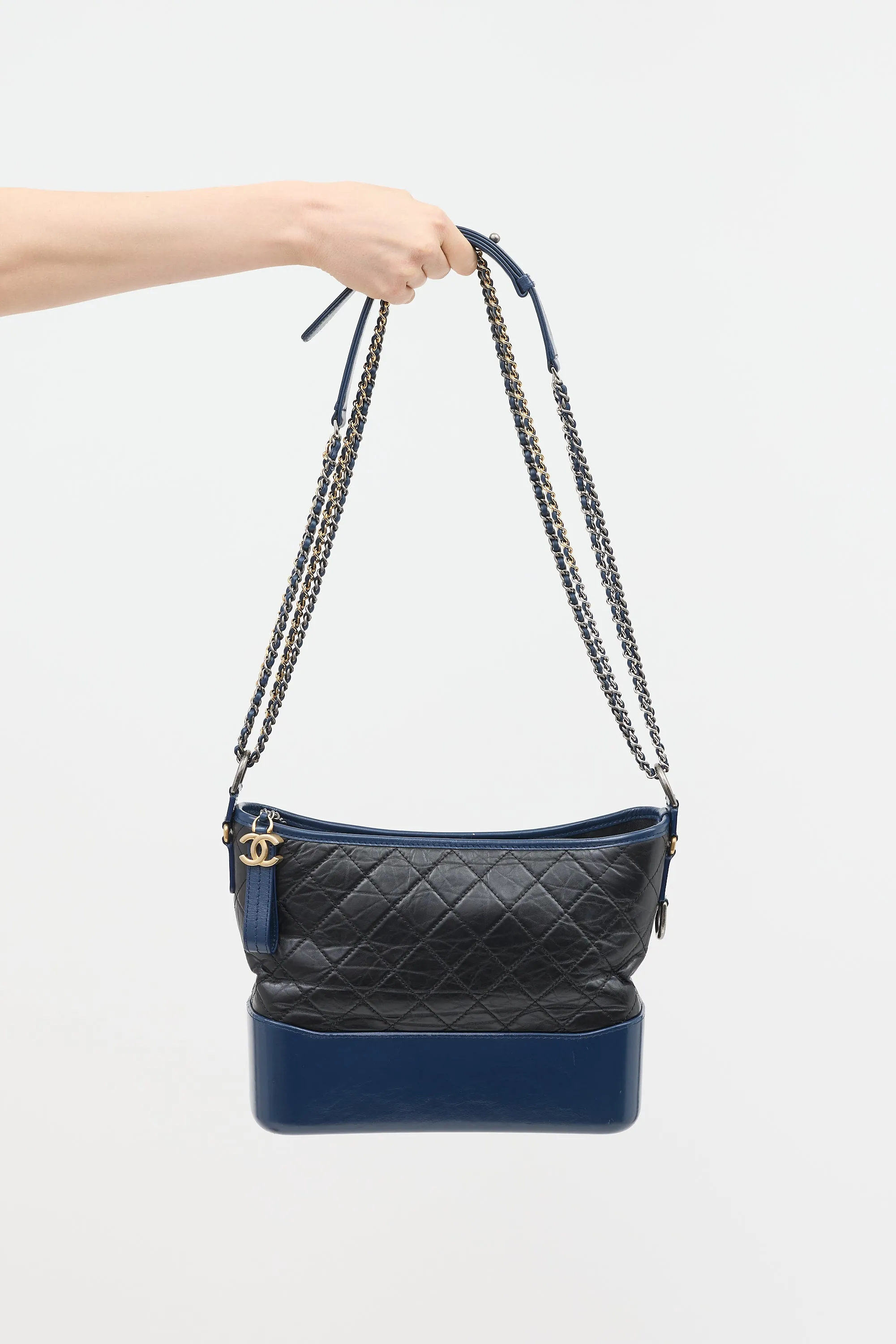 2018 Black & Navy Medium Gabrielle Bag