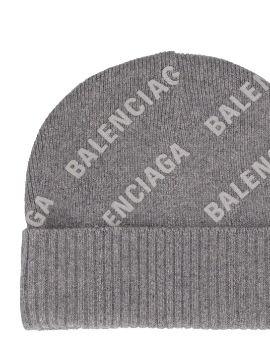 Balenciaga   Logo printed cashmere knit beanie hat 
