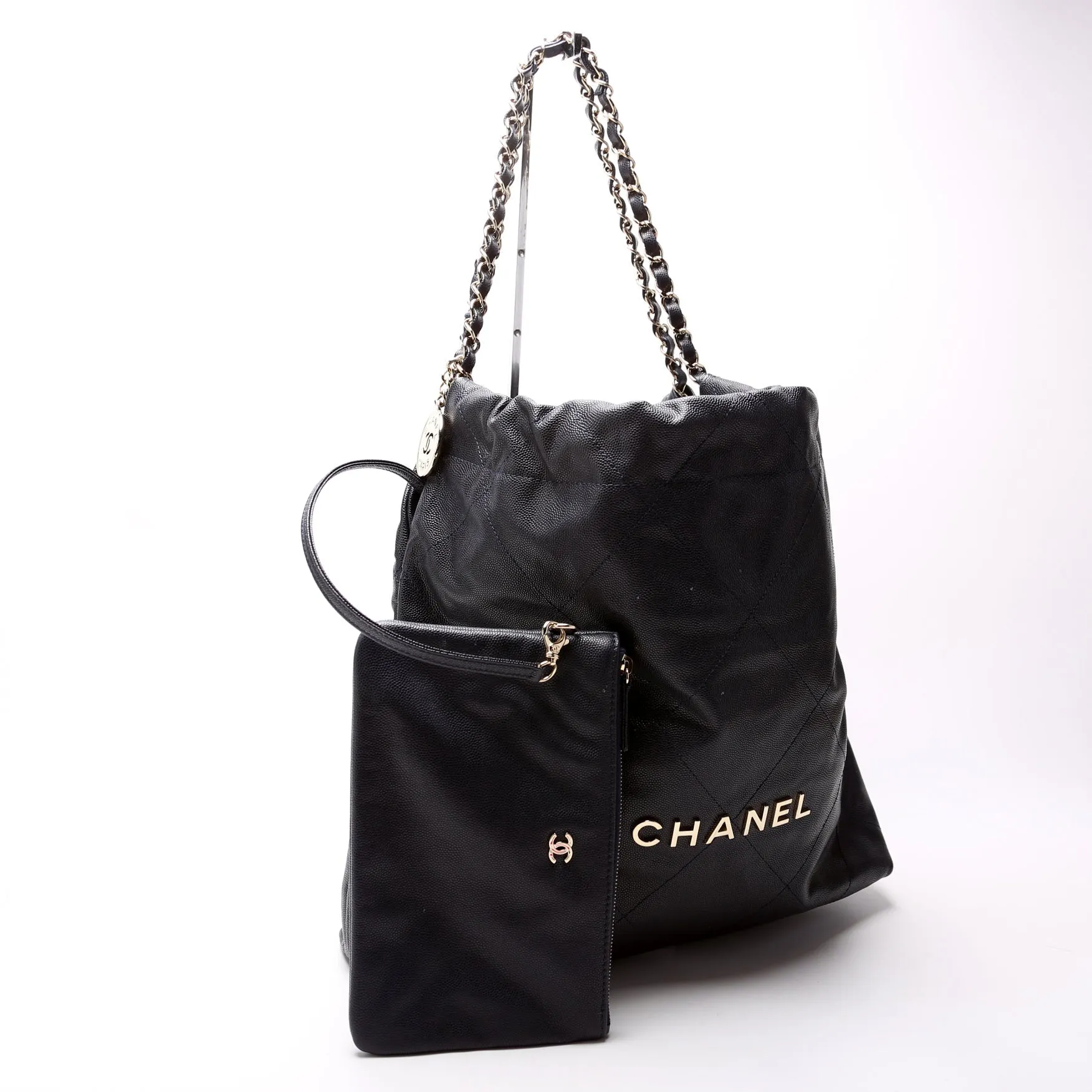 Chanel 22 Quilted Bag RFID