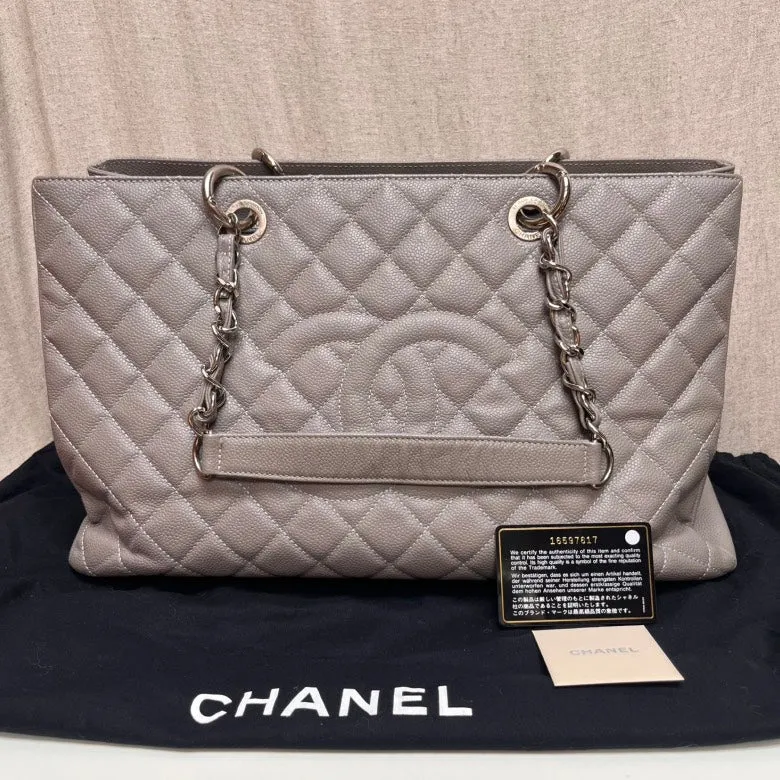 Chanel PST Beige Quilted Leather Chain Shoulder Bag Medium