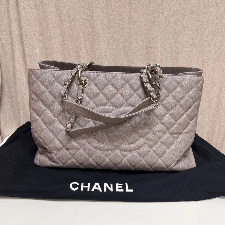 Chanel PST Beige Quilted Leather Chain Shoulder Bag Medium