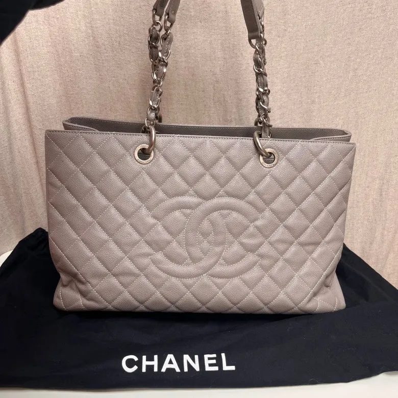 Chanel PST Beige Quilted Leather Chain Shoulder Bag Medium