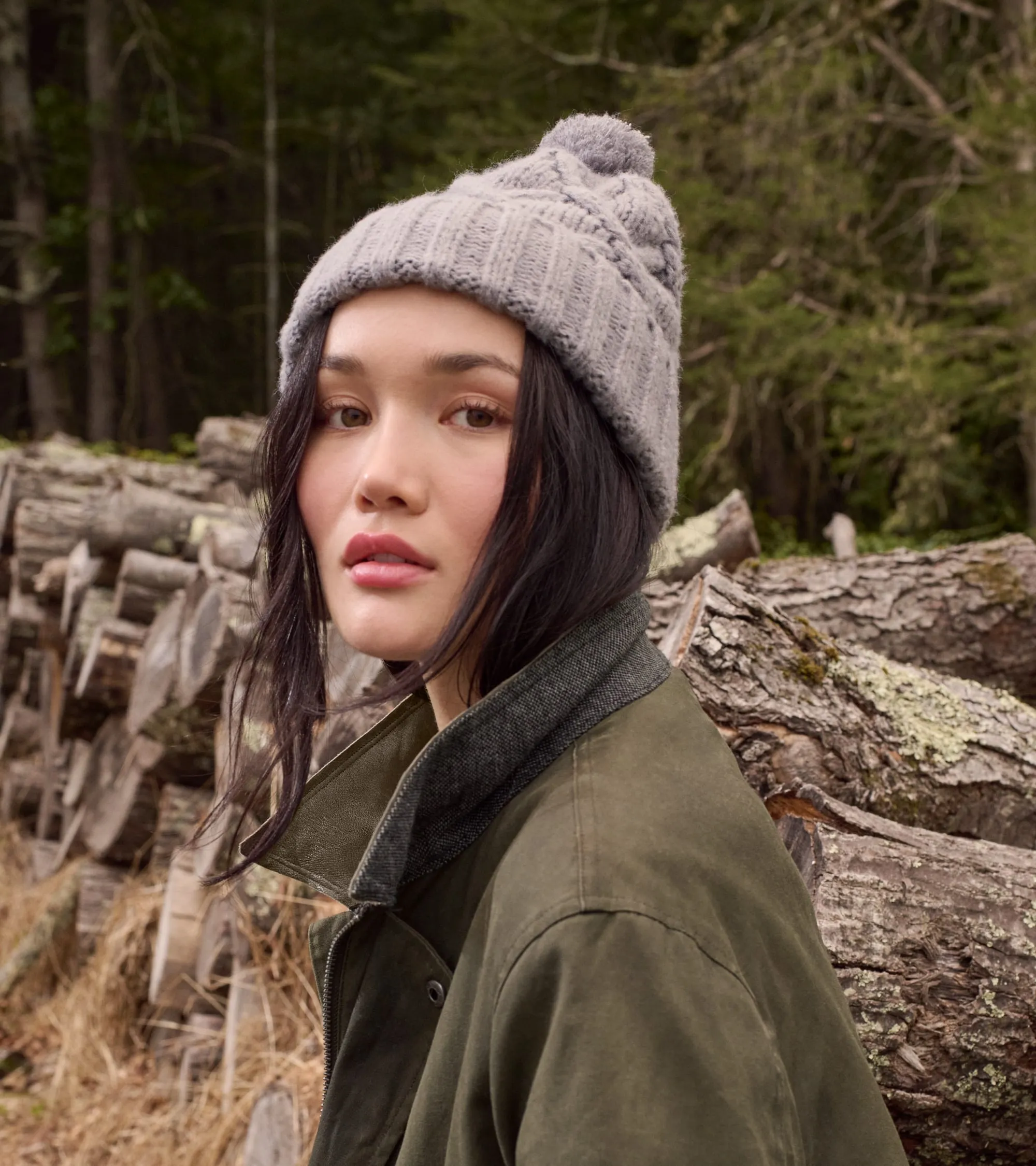 Diamond Cable Pom Hat